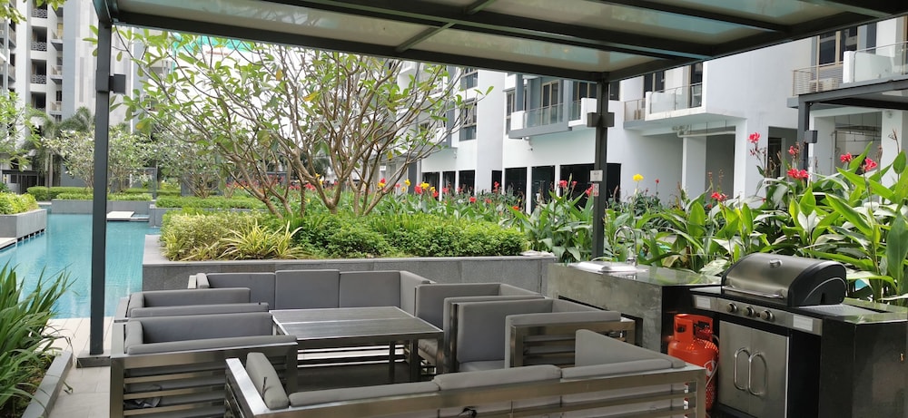 85 Soho Hotel & Serviced Apartment 34/50