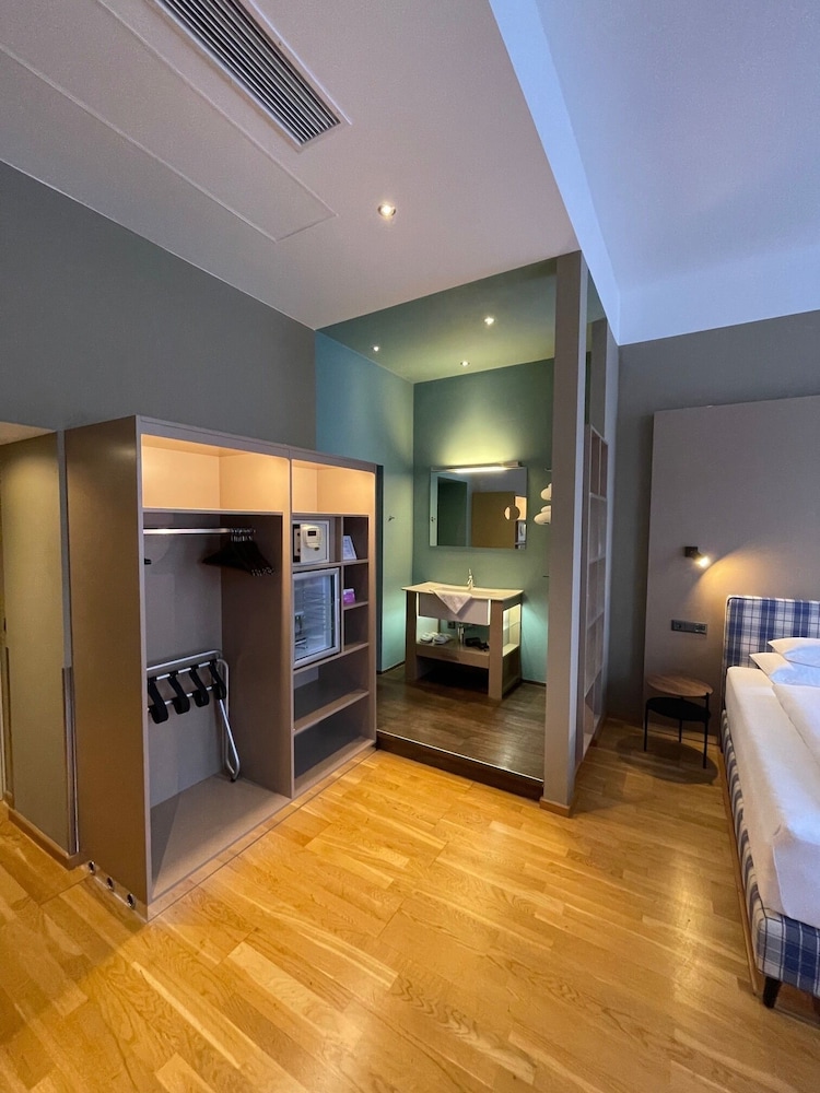 Hotel Rathaus Wein & Design 24/50