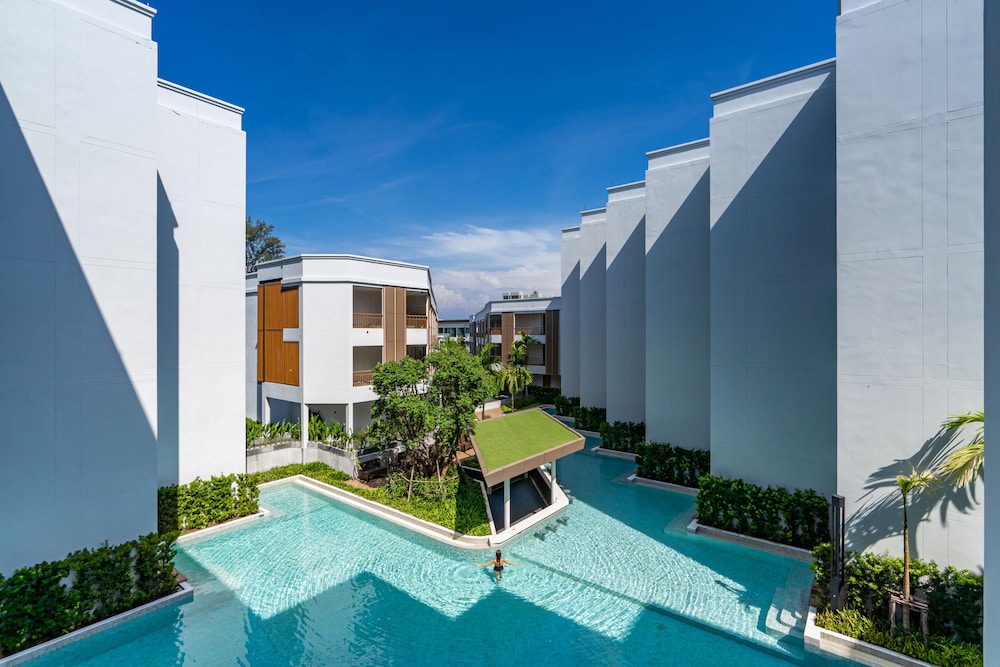 Bella Nara Phuket Naiyang Beach 47/50