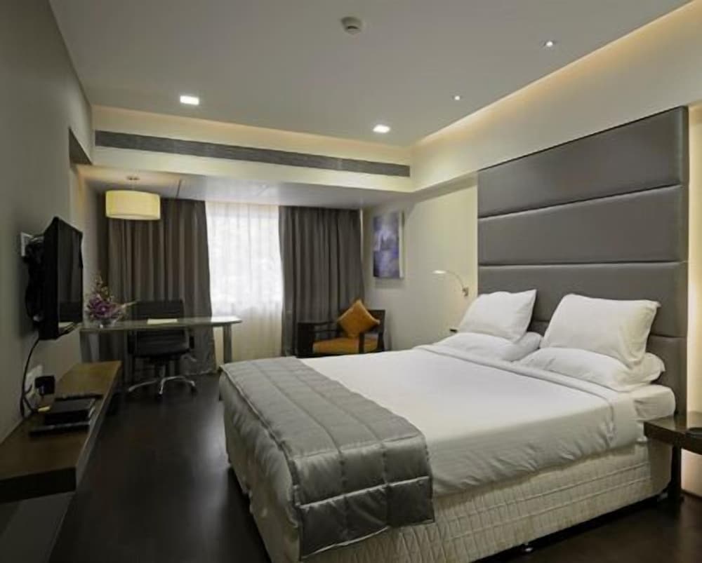 Hotel Grande 51 12/31