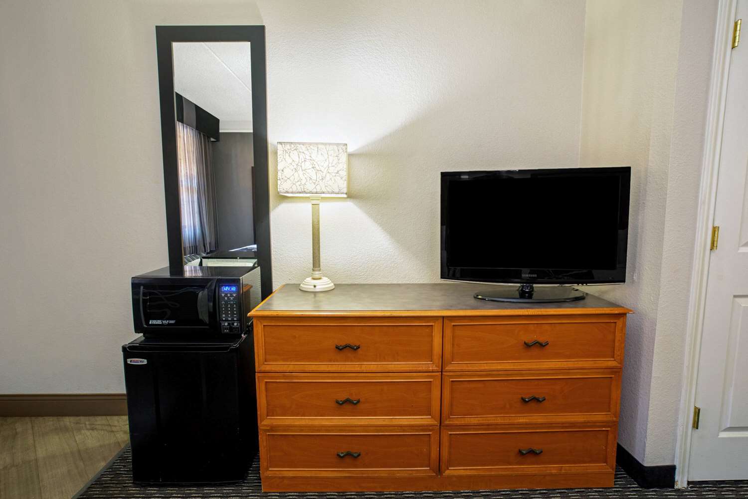 Travelodge by Wyndham Golden/Denver 13/13