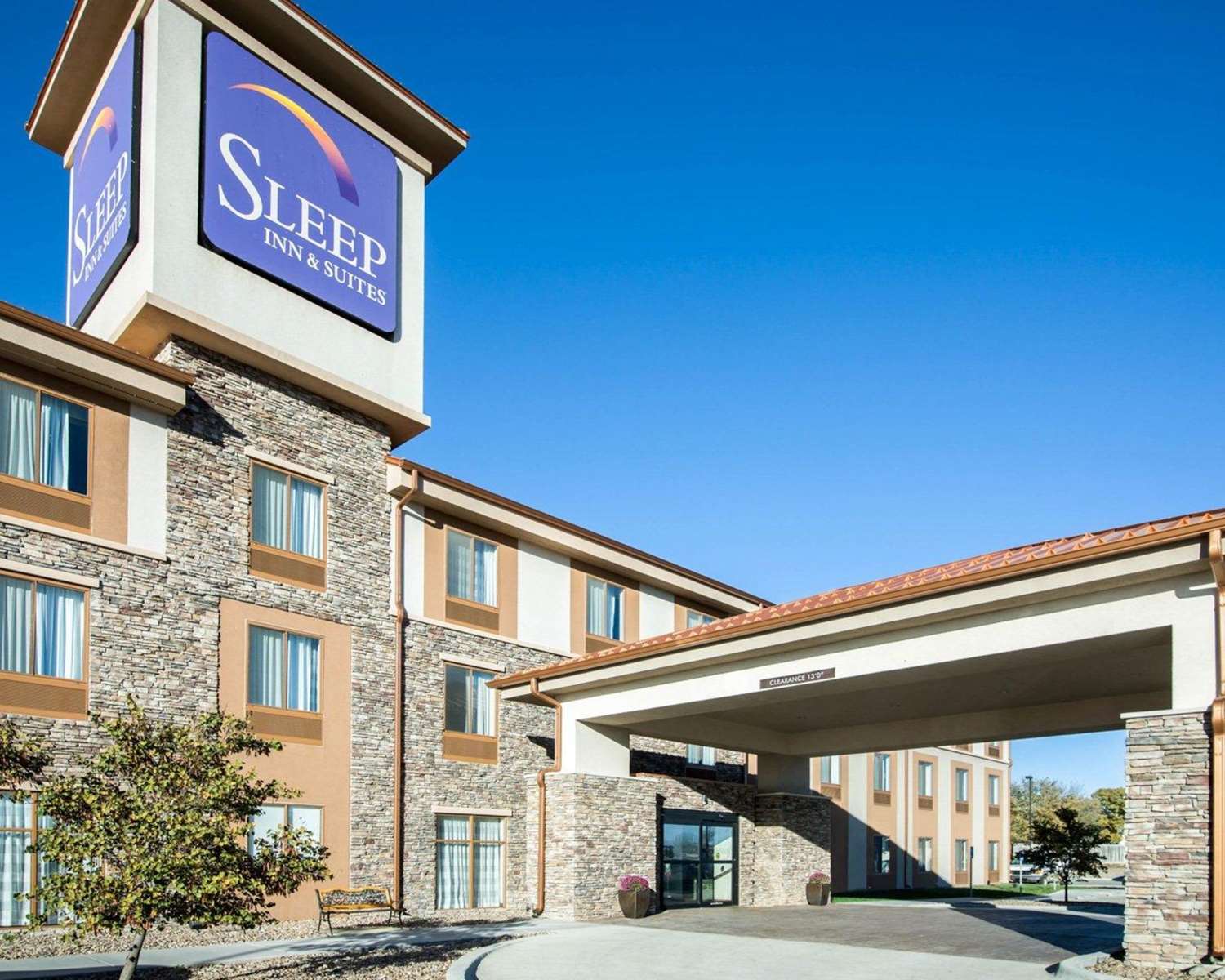 Sleep Inn And Suites Norton 2/37