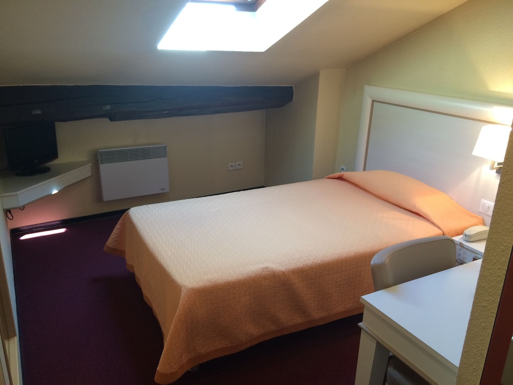 Hotel Elysee 20/23