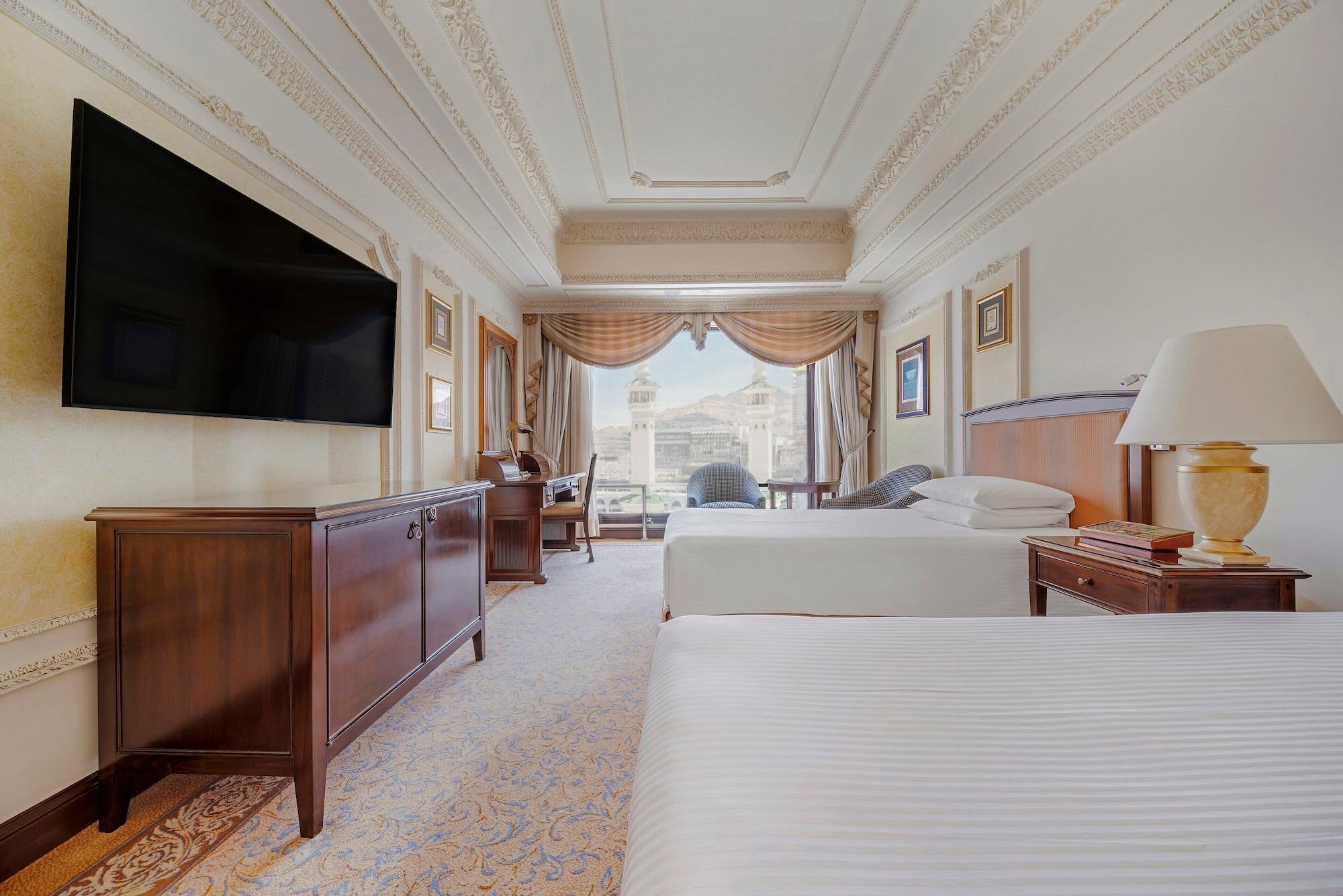 3 Bedrooms, Amiri, Luxury, Suite, Haram View