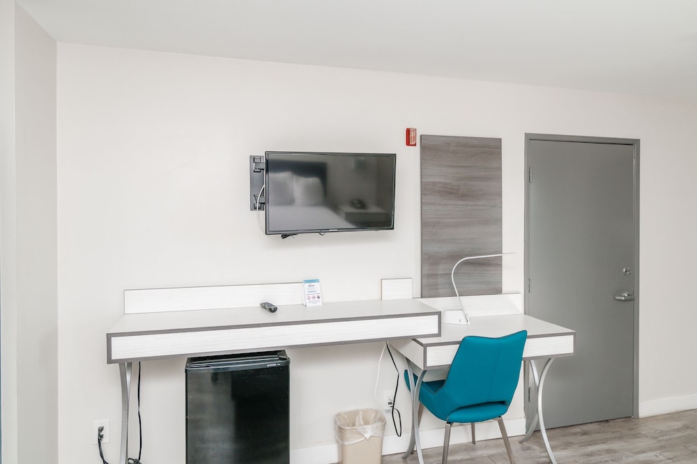 Art Hotel Laguna Beach 26/41