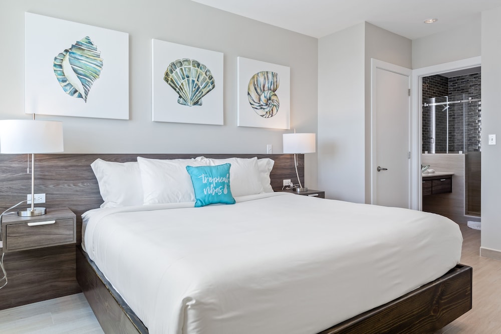 2 Bedrooms, Condo, Twin Beds, King Bed, Bay View, Sofa