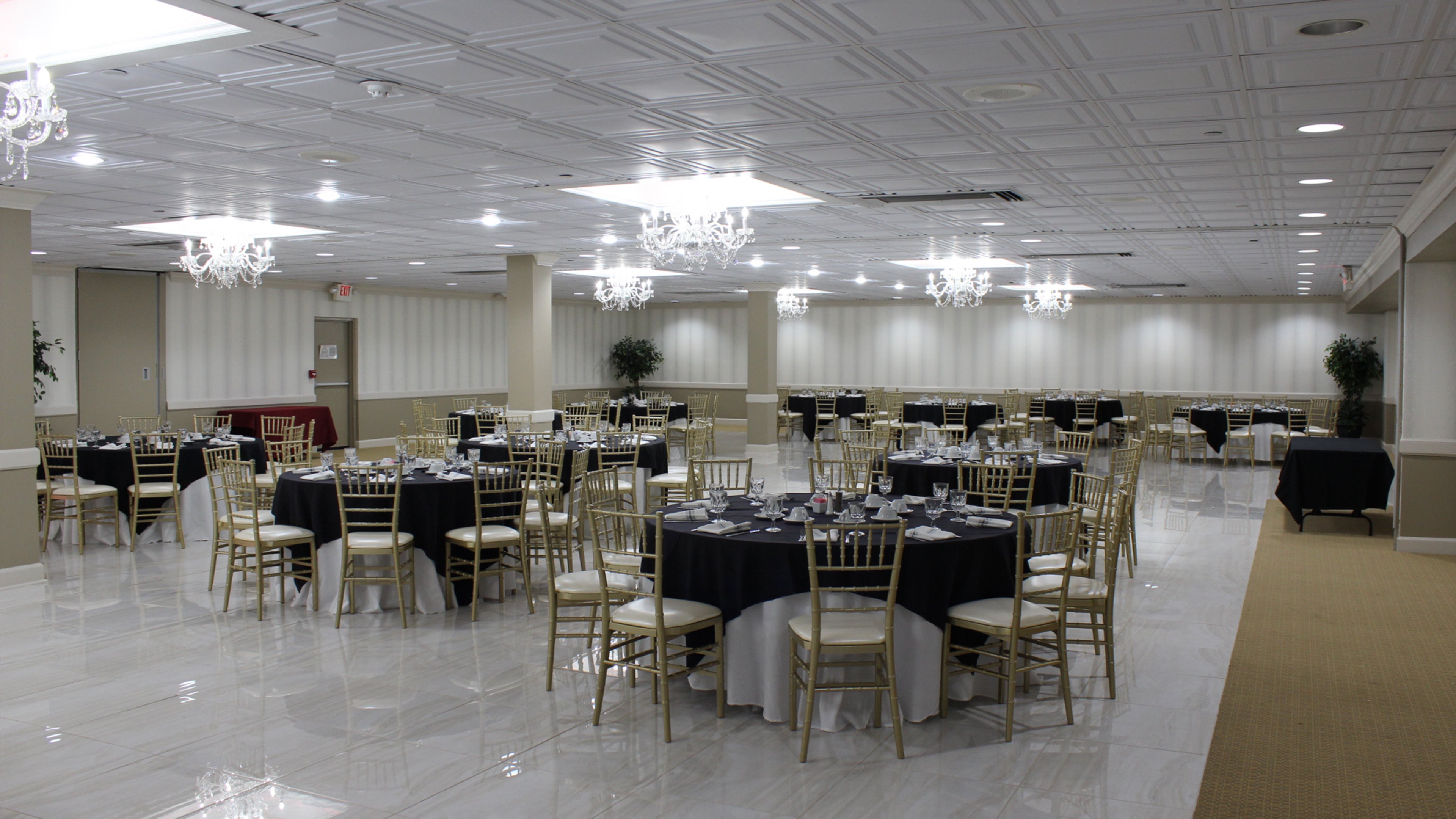 Holiday Inn Hazlet 61/69