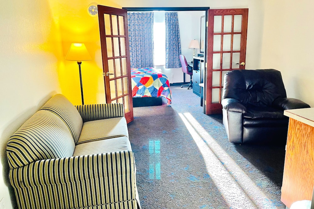 Coratel Inn & Suites By Jasper Northfield 31/40