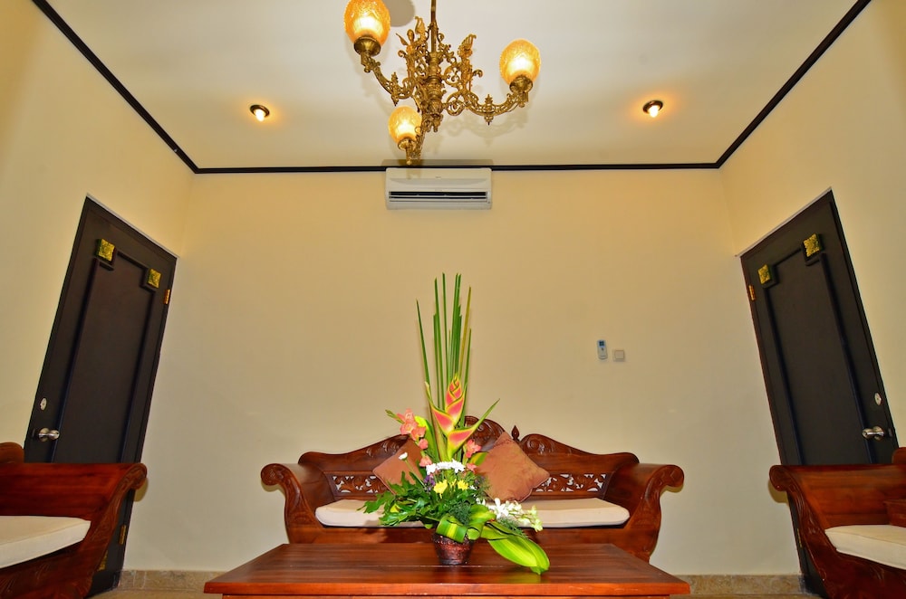 Inna Sindhu Beach Hotel and Resort 20/64