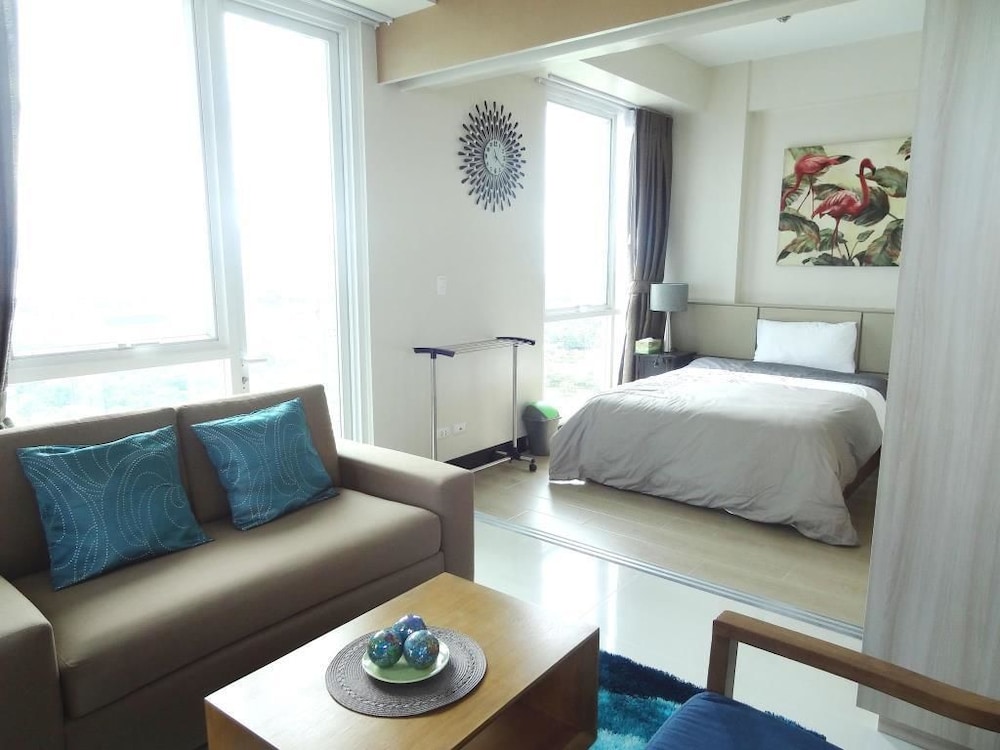 CSuites at 8 Newtown Residences 21/50