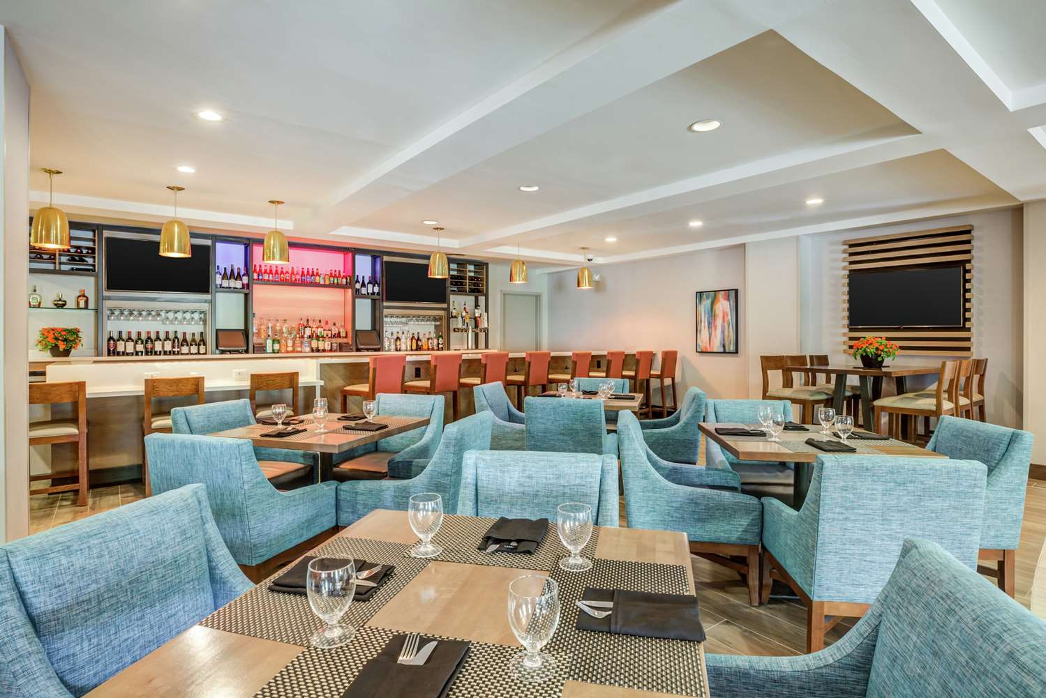 restaurant cafeteria