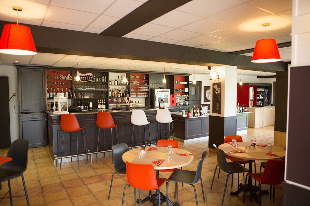 IBIS CHERBOURG LA GLACERIE 54/77