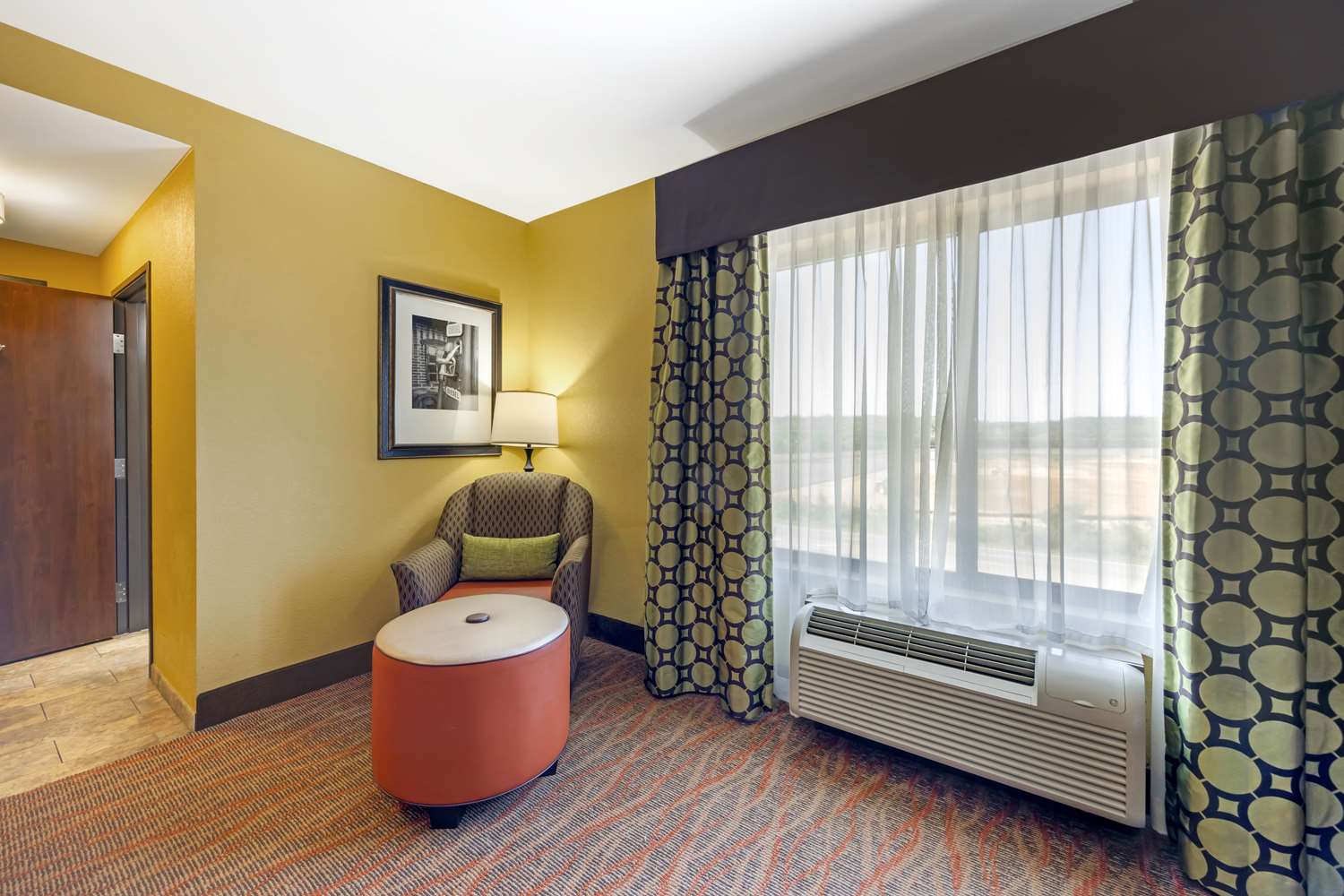 Best Western Plus Tupelo Inn Suites 45/45