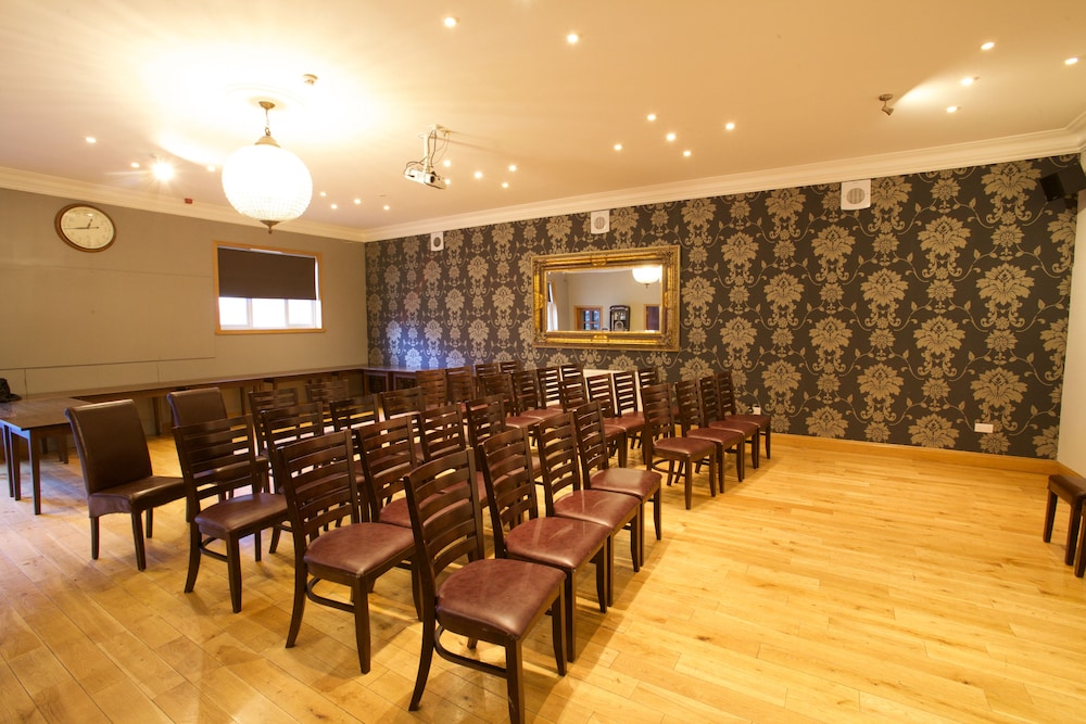 Ferry Inn 38/50