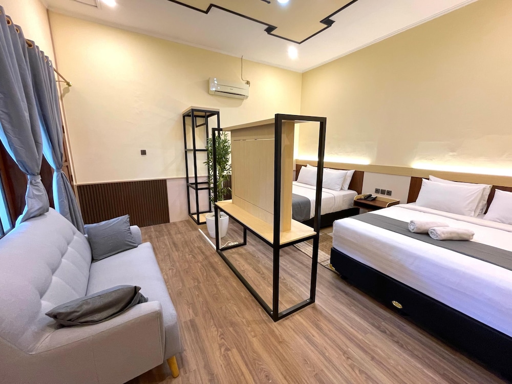 Berlian Abadi Hotel 26/55