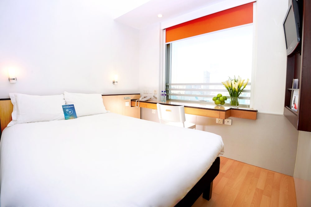 Ibis Hong Kong North Point 17/69