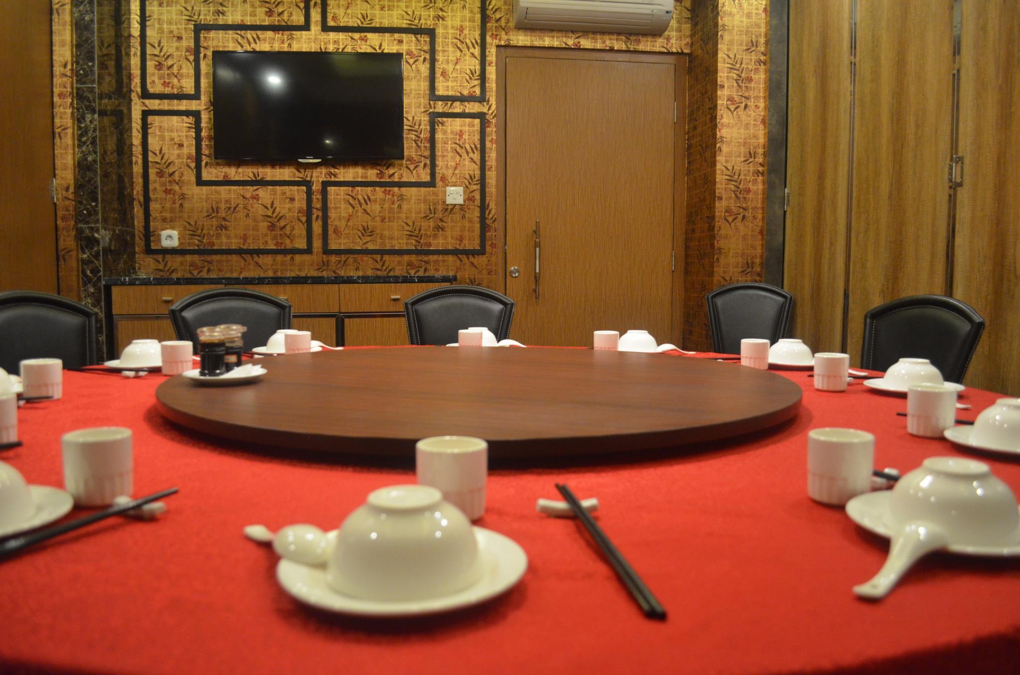 Hotel Mustika Gajah Mada 68/74