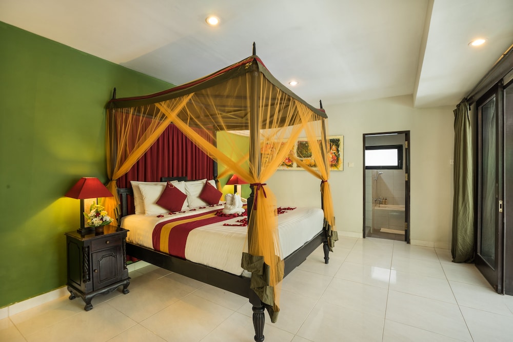 SAMAJA BEACHSIDE VILLAS 23/76