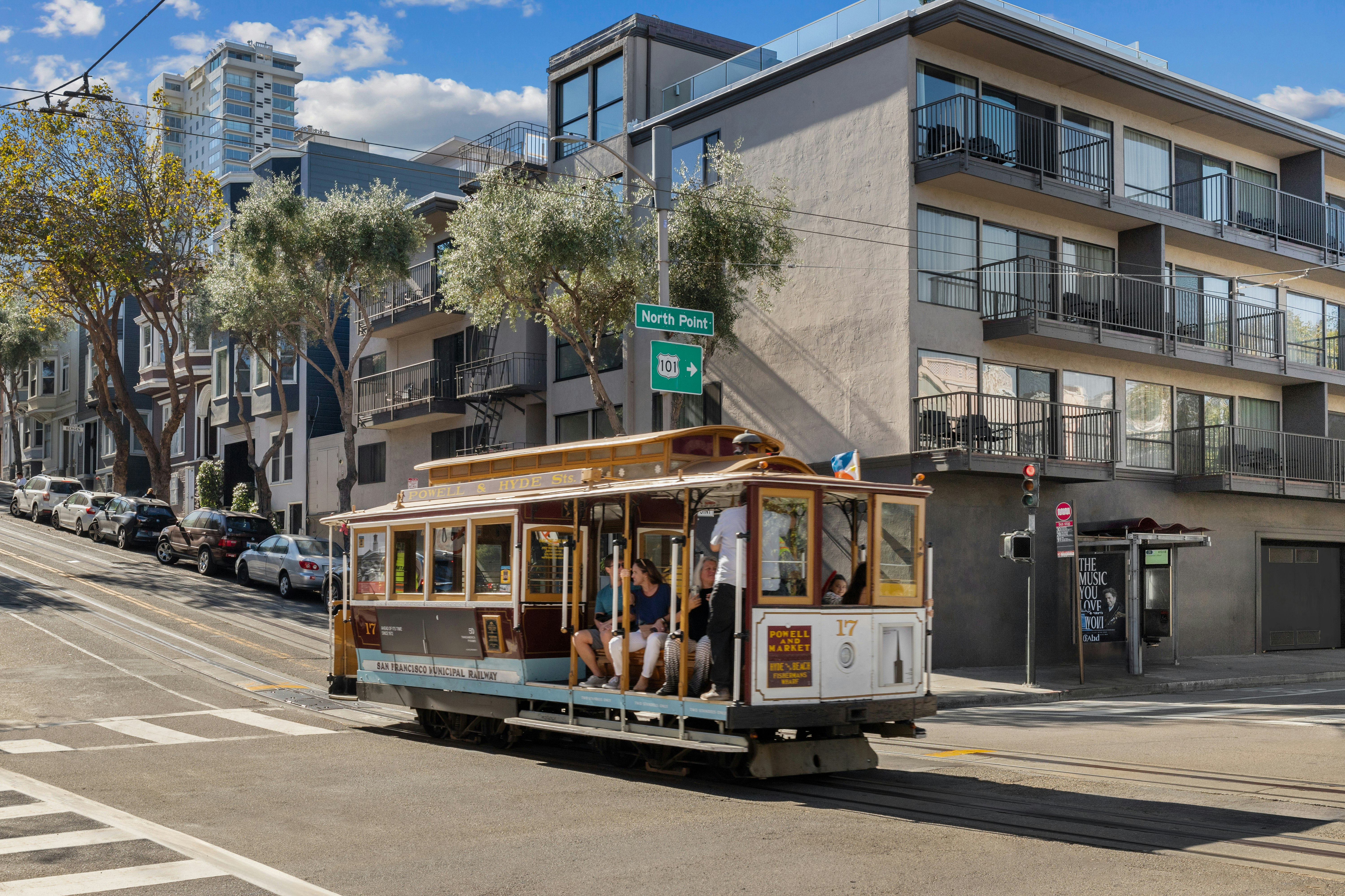 Suites At Fishermans Wharf 29/30