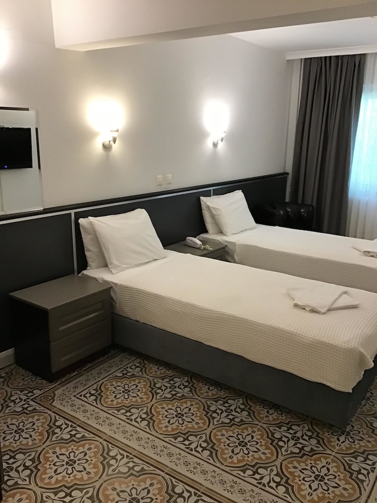 Otel Balca 9/43