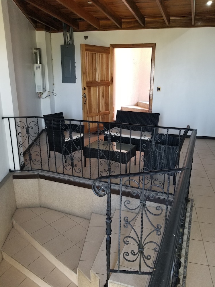 Hostel Monte Campana Escazu 8/50