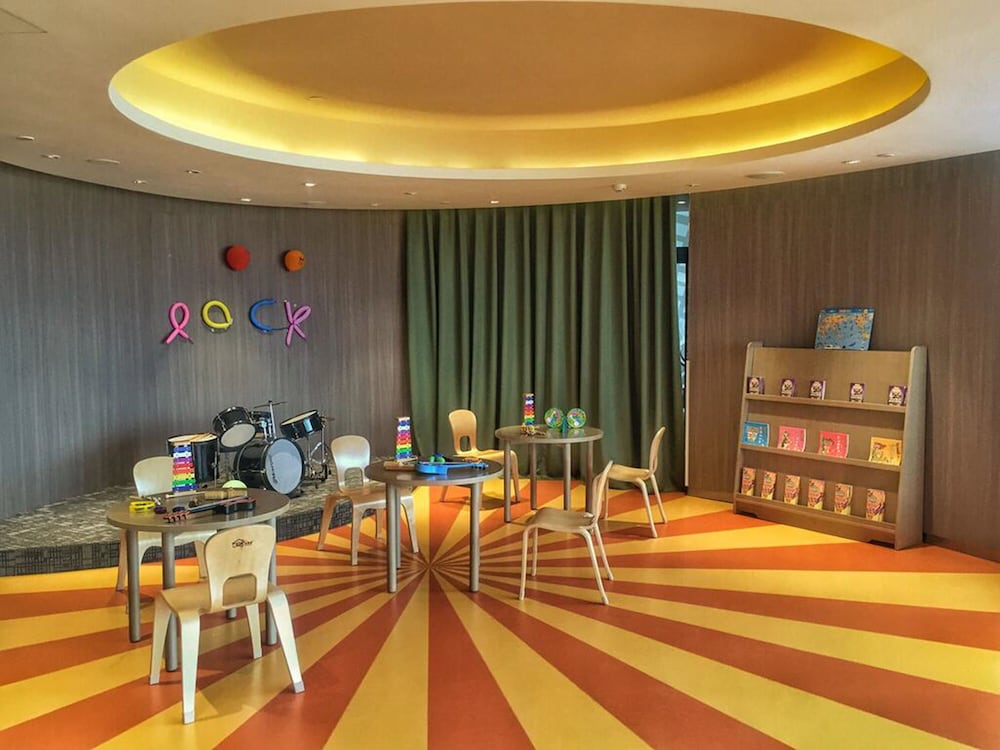 Hard Rock Hotel Shenzhen 77/94