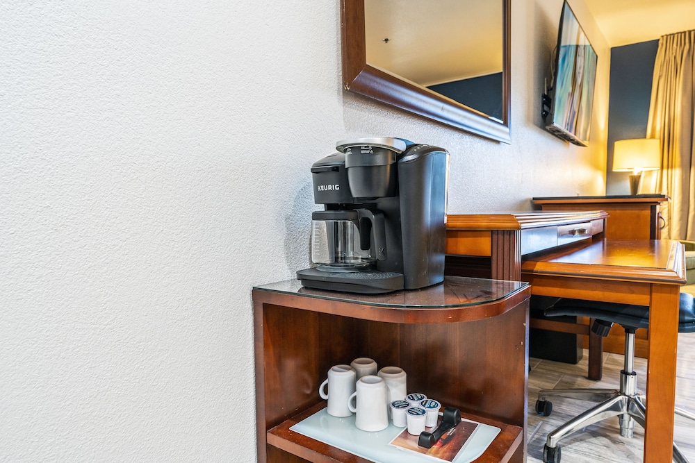 Metro Tempe Extended Stay 42/55