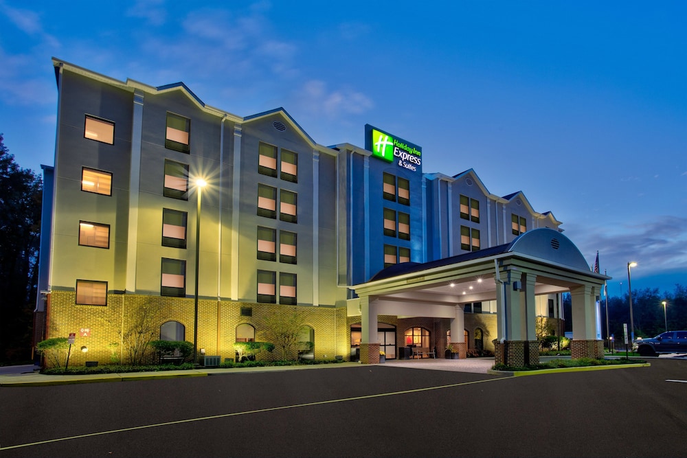 Holiday Inn Express Hotel And Suites Dover 4/60