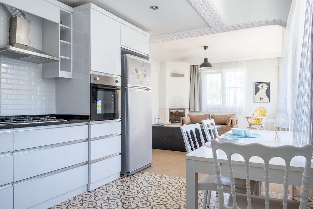 Ev Villas 16/50
