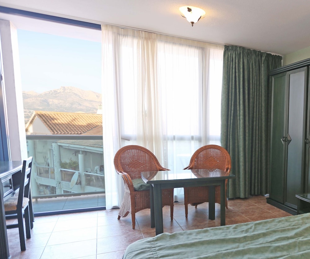 Hotel Kaktus Albir 41/67
