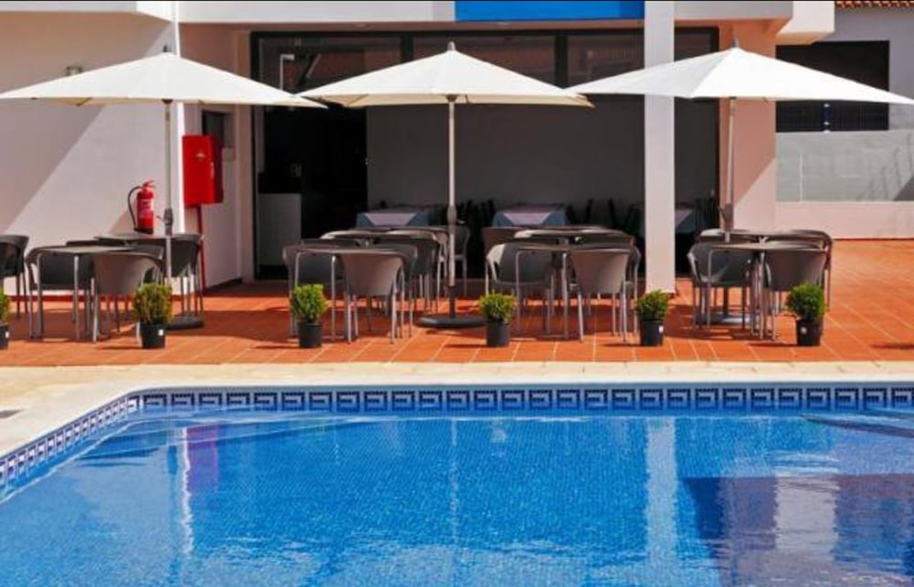 Vicentina Hotel 23/24