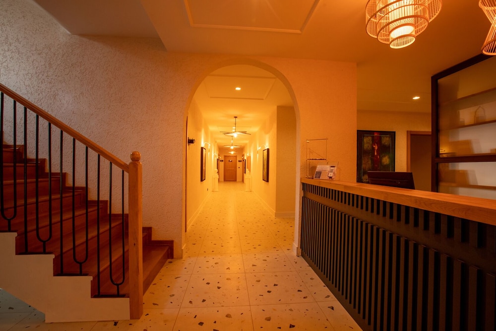 Elysium Garden Hotel 2/19