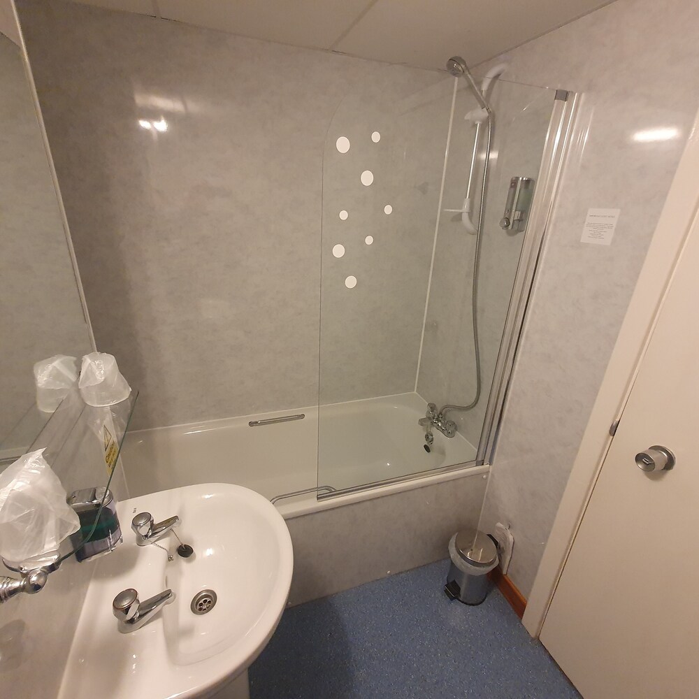 غرفة بسريرين منفصلين، Brae Hotel 10/10