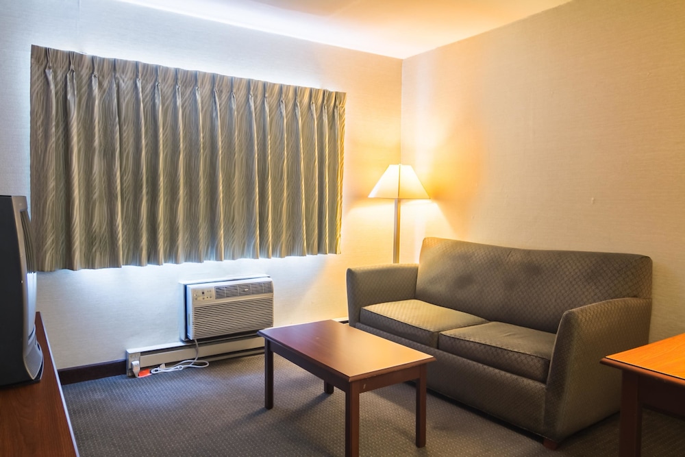 Motel6 Madison, WI - East 43/55