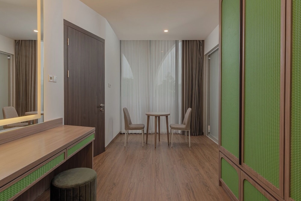Anaya Azana Boutique Hotel Tawangmangu 24/48