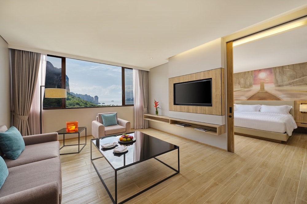 Holiday Inn Resort Krabi Ao Nang Beach 48/79