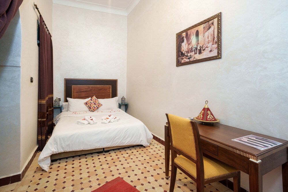 Riad Azalia 22/63