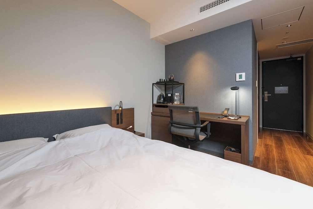 Select, Standard, Double Bed
