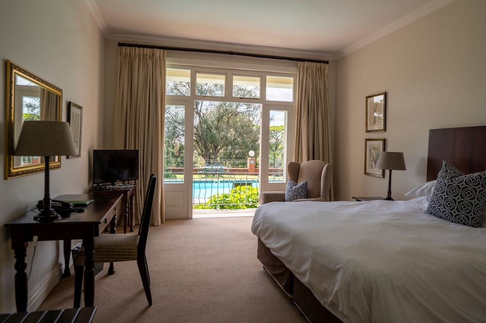 Redlands Hotel 12/50