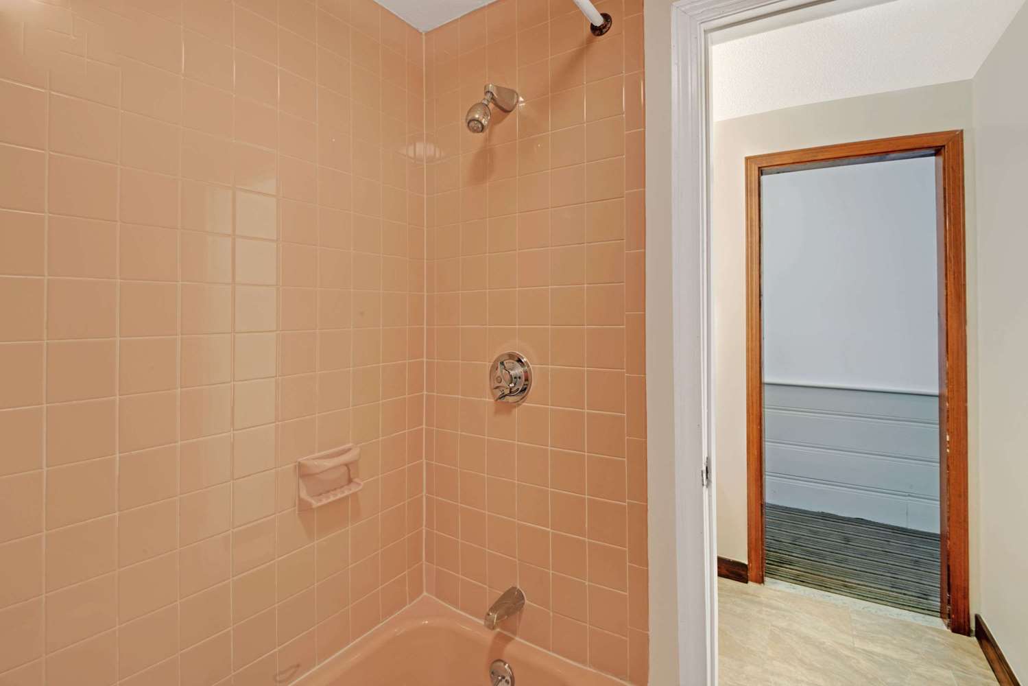 Room, Queen Bed, Accessible