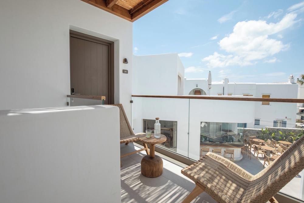 Nuca Mykonos 10/48