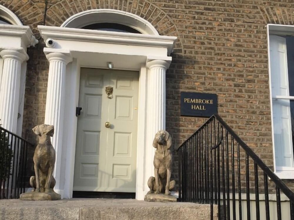 Pembroke Hall 5/50