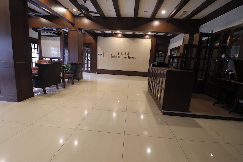 Iris House Hotel 18/65