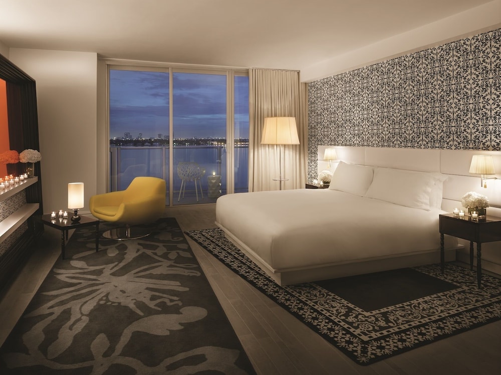 Mondrian South Beach 16/64