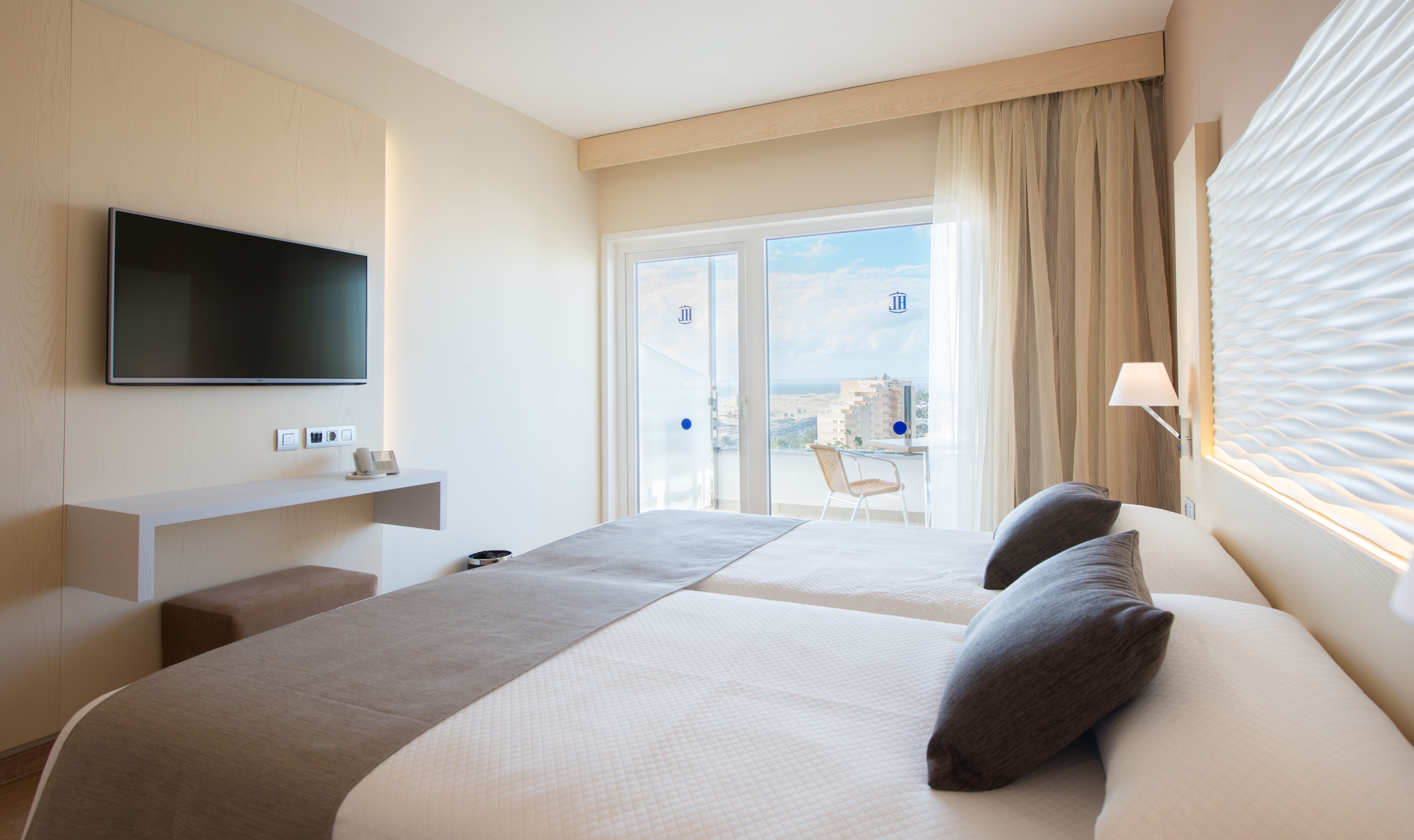 Room at Hotel Lopez - Suitehotel Playa del Ingles, San Bartolome de Tirajana