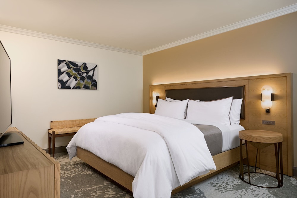 Luxury, Suite, Double Bed, Balcony