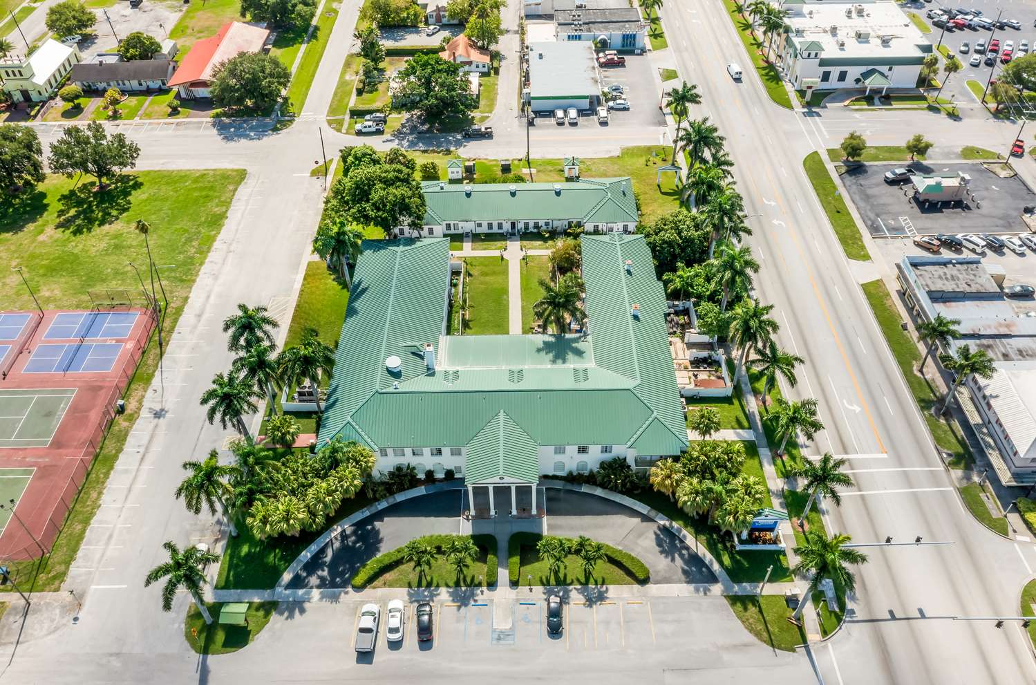 Americas Best Value Inn Historic Clewiston Inn 4/56