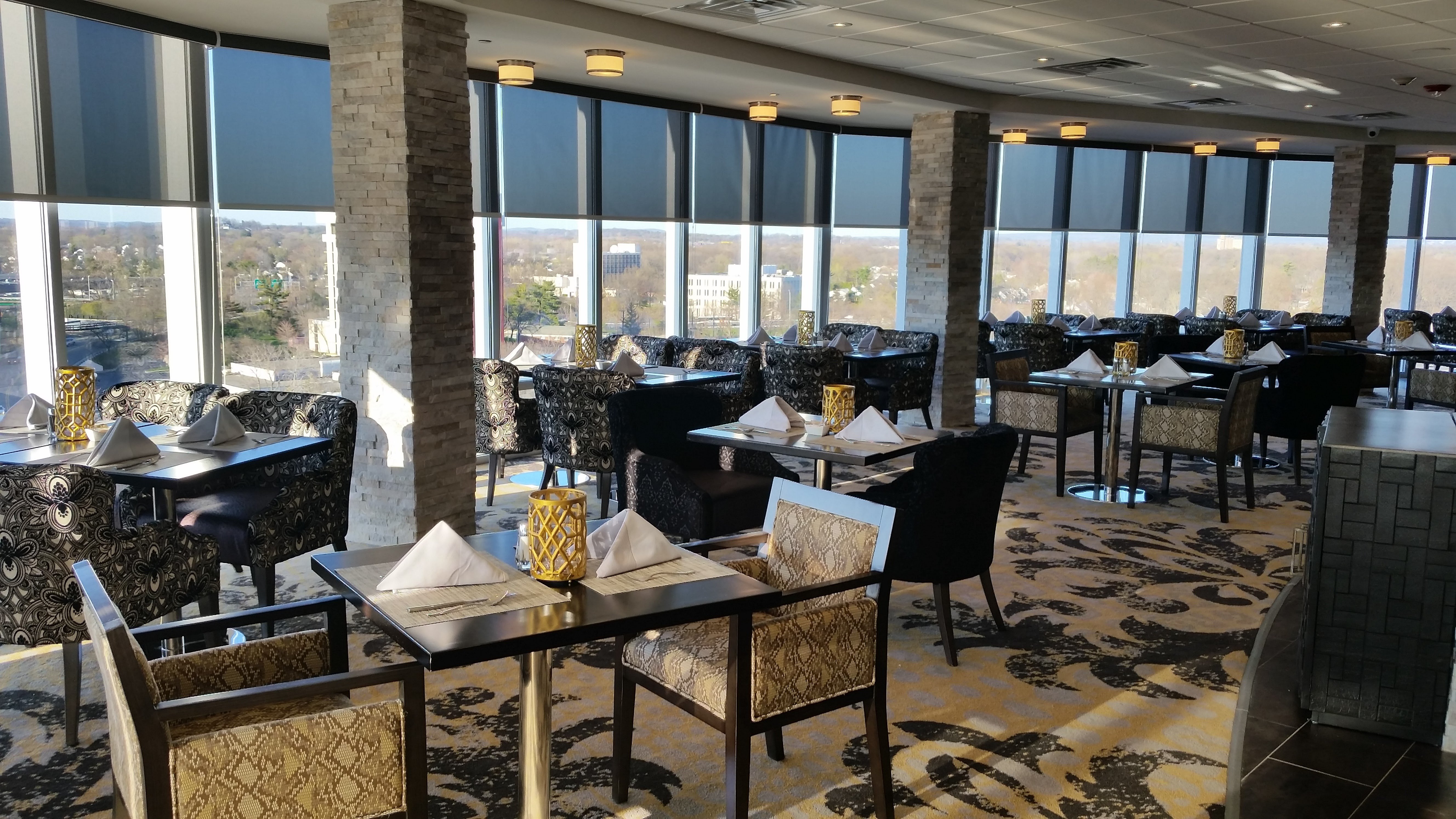 Crowne Plaza Saddle Brook 24/35