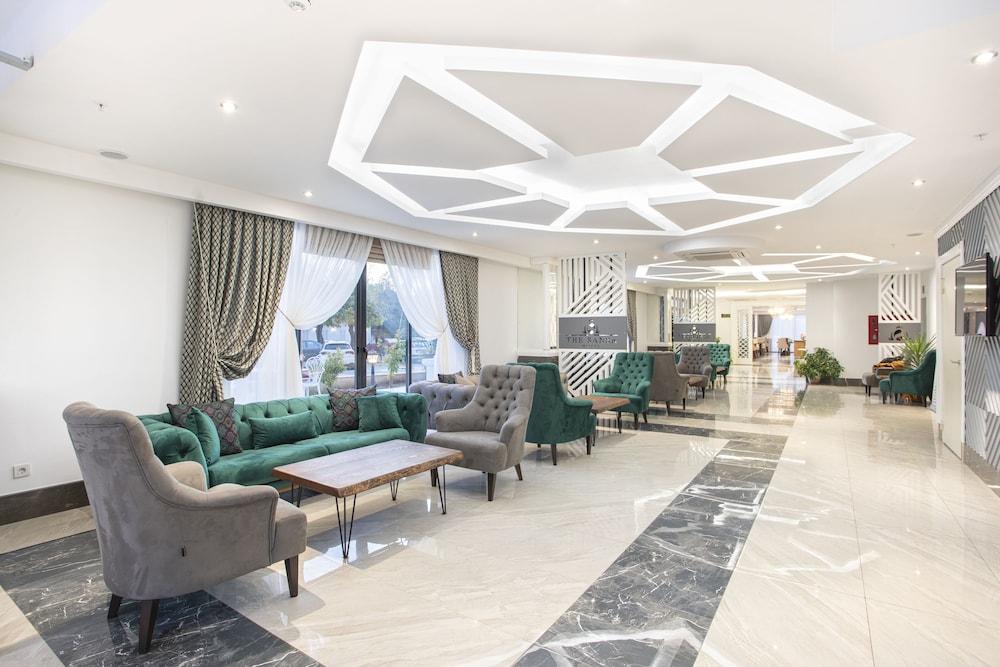The Sansa Hotel 23/26