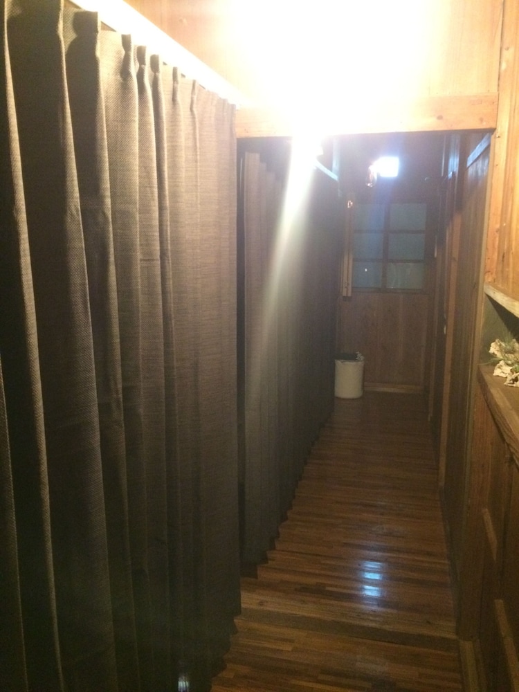 Goyah-So Guesthouse 7/72